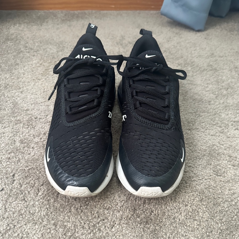 Women’s Nike Air Max 270